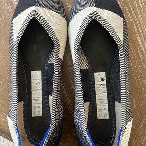 Rothy's sz 8 Cream & Black Knit Slip-On Flats - never worn